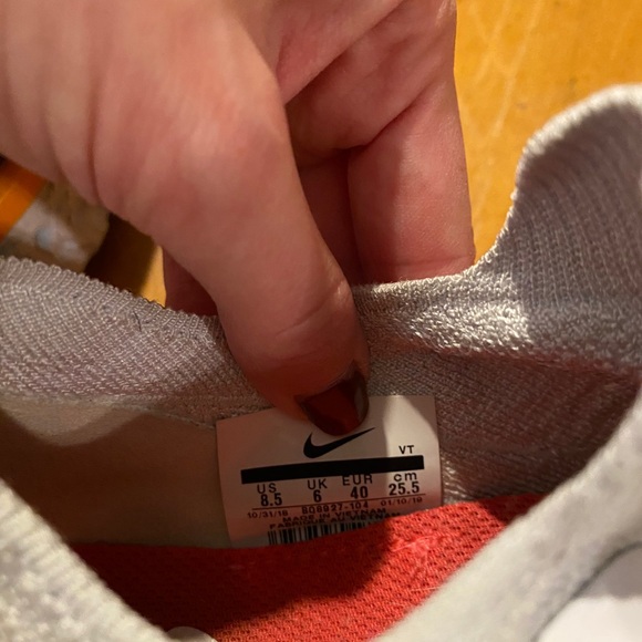 Nike FlyKnit - Picture 4 of 4